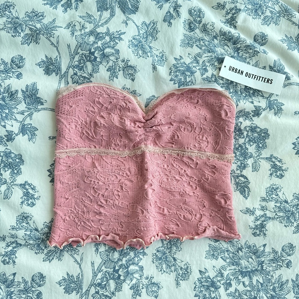 UO lace tube top size XS/S